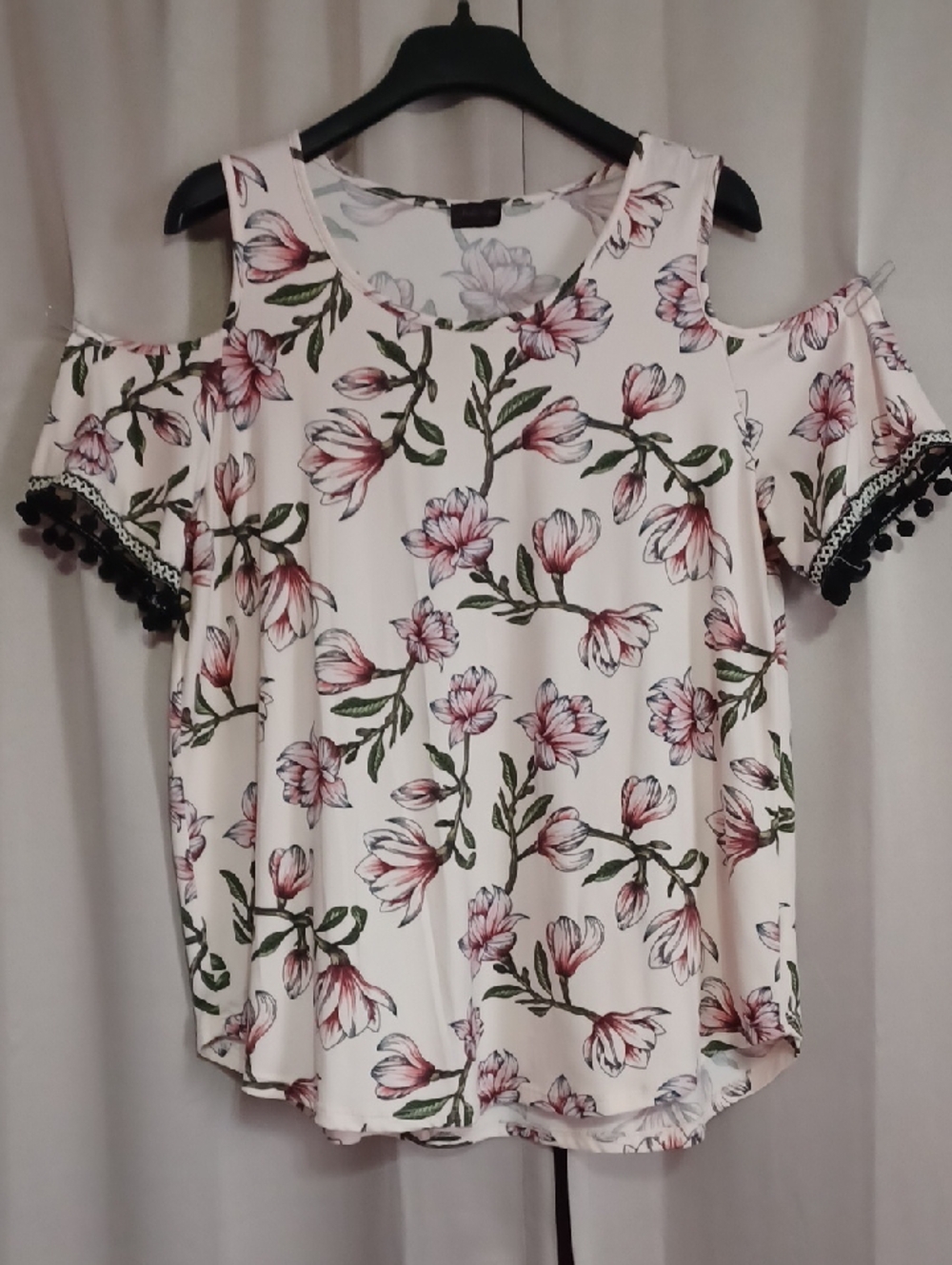 Shiela Rose Light Blush Pink Cold Shoulder Floral Top Pom Pom Detail Stretch